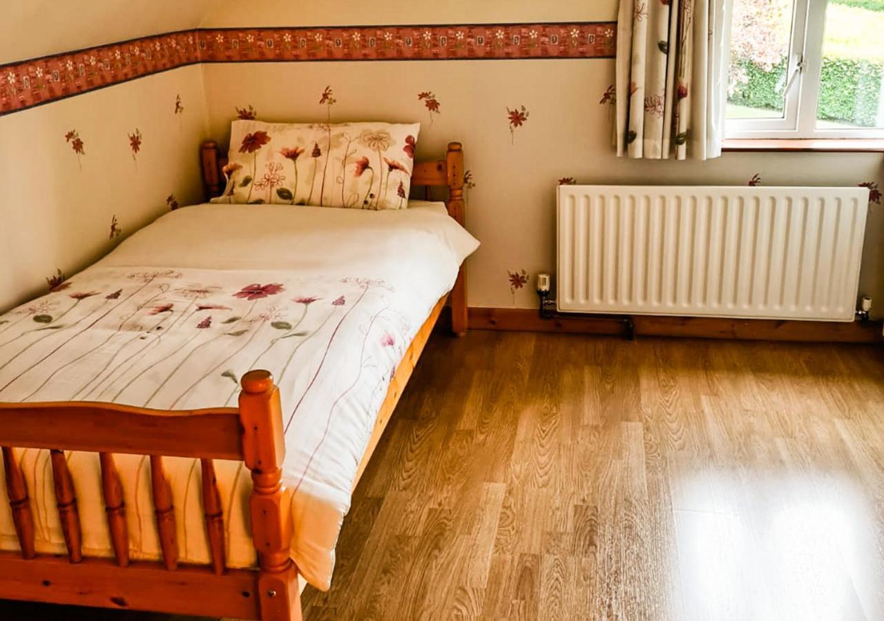 Moat Holiday Rental Lisnaskea Екстериор снимка
