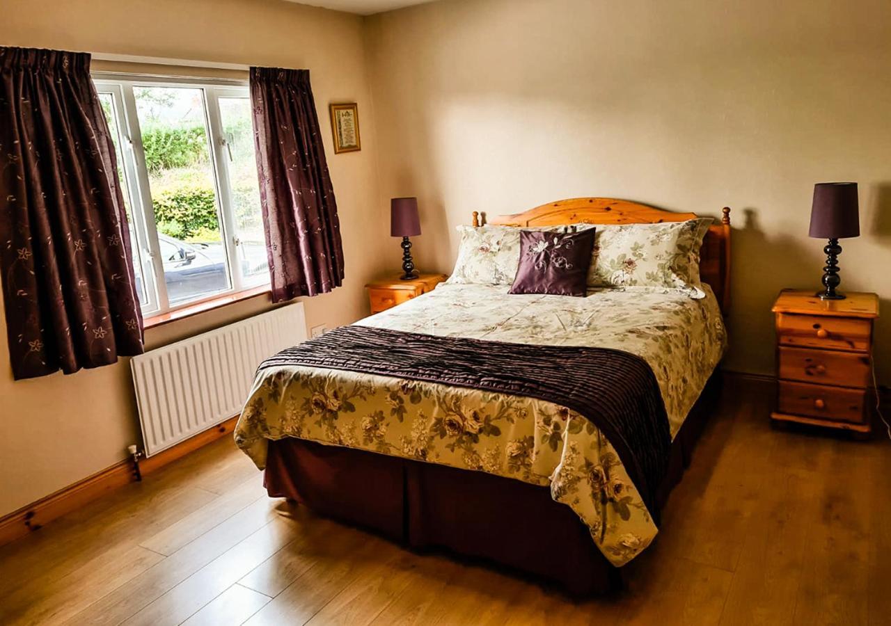 Moat Holiday Rental Lisnaskea Екстериор снимка