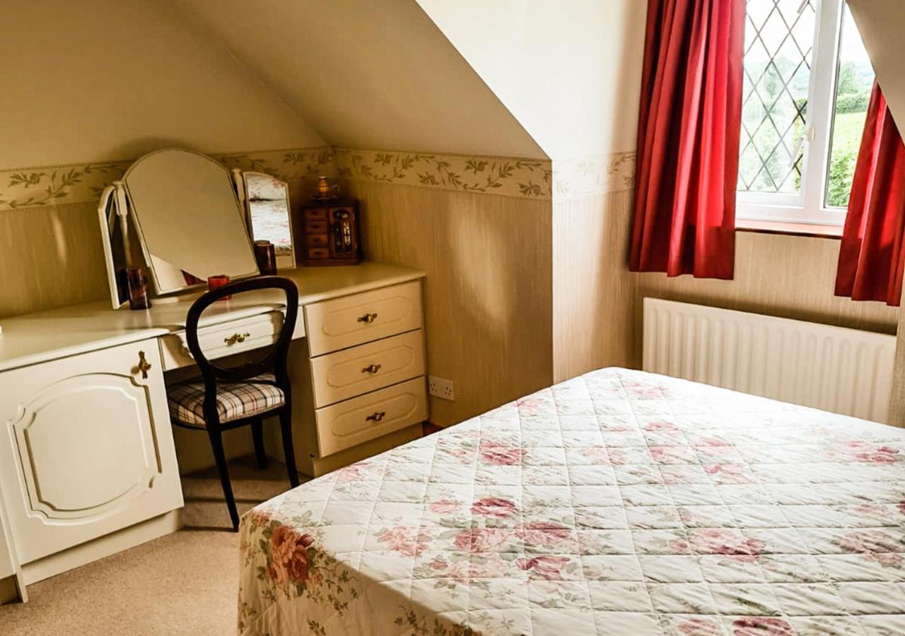 Moat Holiday Rental Lisnaskea Екстериор снимка