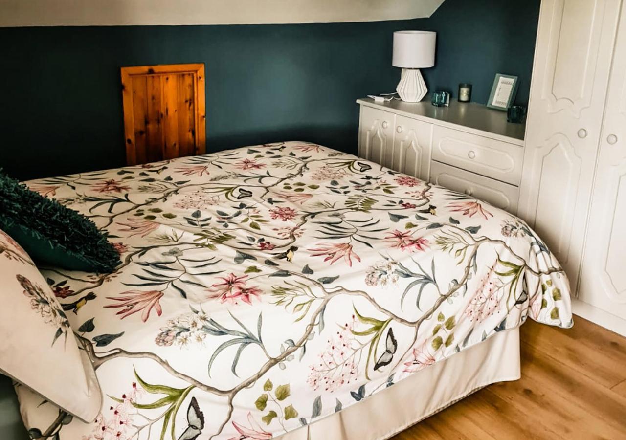 Moat Holiday Rental Lisnaskea Екстериор снимка